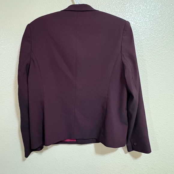 NWOT Amanda Smith Deep Burgundy Blazer with Pink Lining - Picture 3 of 4